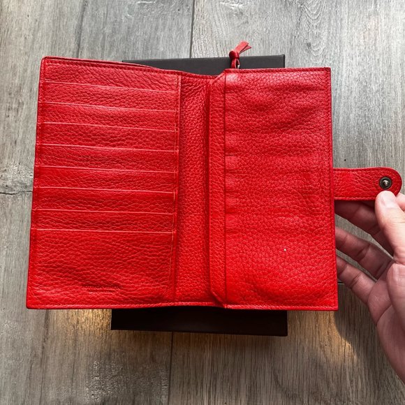 Bottega Veneta Women Leather Wallet - Picture 9 of 12